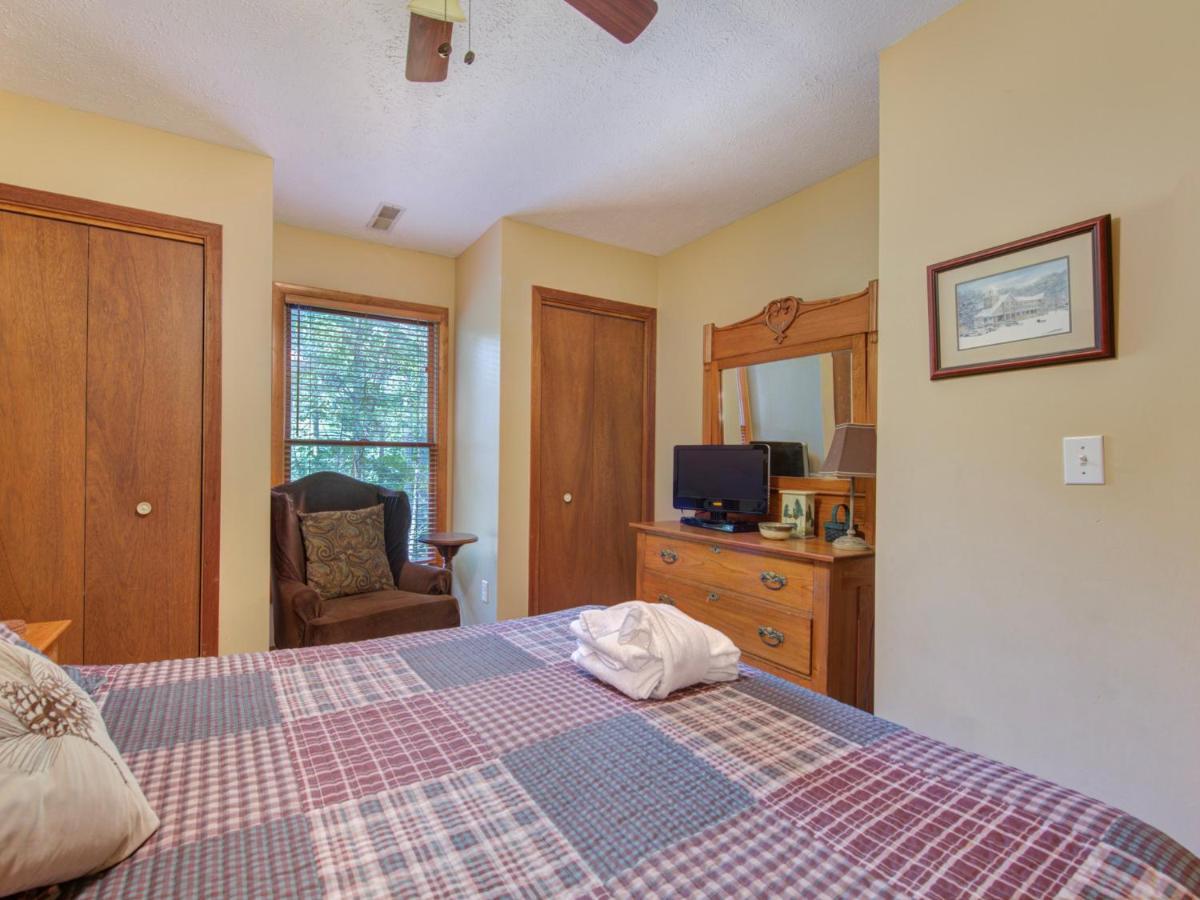 Between Here & There, 3 Bedrooms, Sleeps 6, Views, Hot Tub Gatlinburg Exterior foto